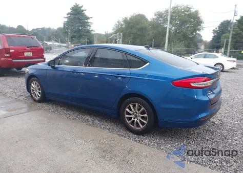 2017 Ford Fusion S z USA, uszkodzony, nr VIN 3FA6P0G78HR161612
